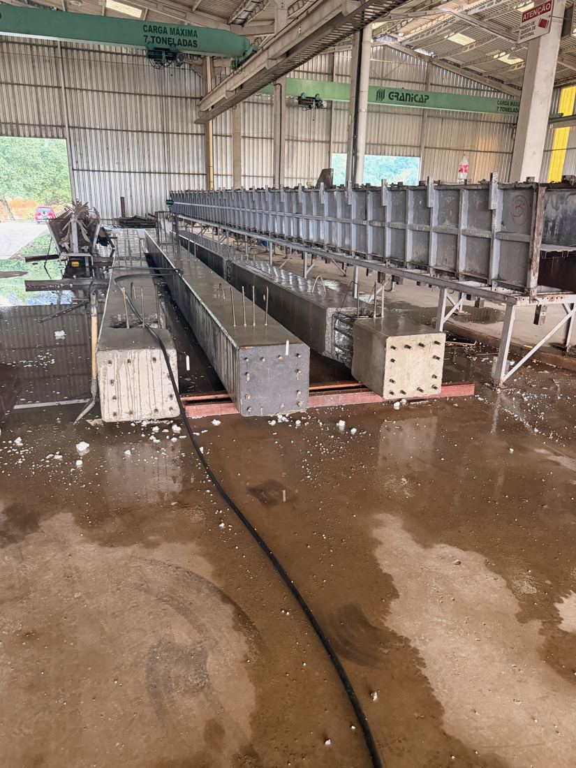 Pista de protensão na fábrica VIX em Serra – ES.